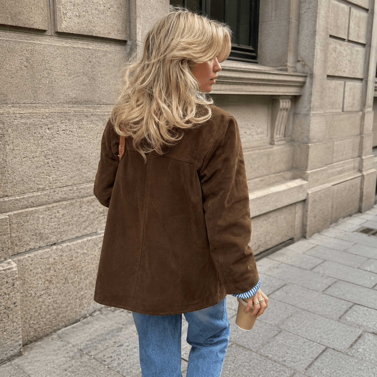 Ronia – Chaqueta Oversize De Ante Con Botones